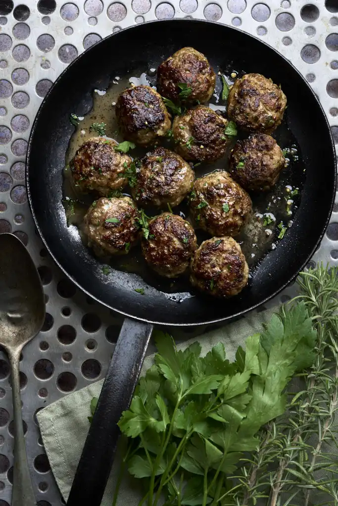 image of Polpettine Pasquali Trentino Easter Meatballs) which are served as an Italian Easter treat