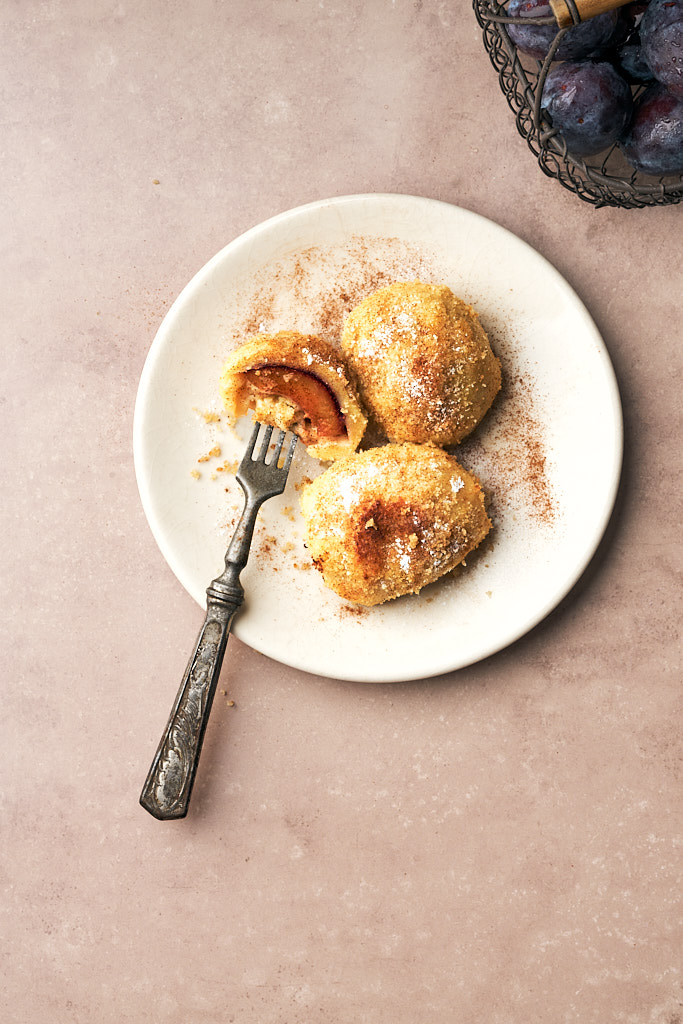 image of gnocchi di susine, potato dumplings filled with fresh plums (susine)