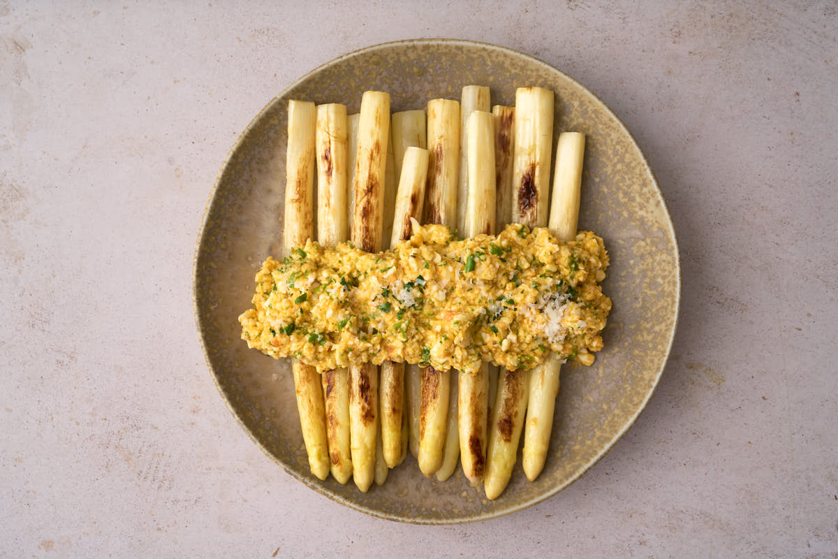 image of White Asparagus with Egg sauce - a classic Friuli Easter dish