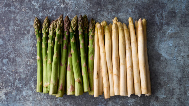 image of green and white asparagus side by side